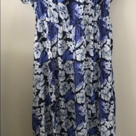 Mombasa Rose Off-the-shoulder Maxi Dress - Picture 3 of 6